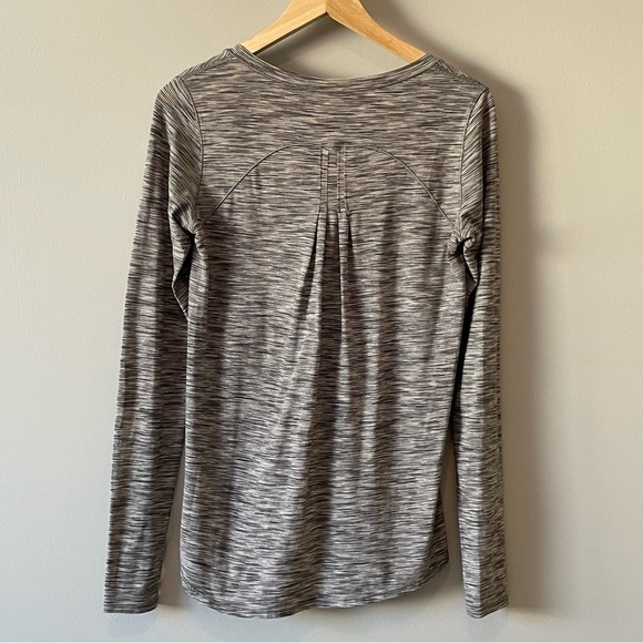 lululemon athletica Gray Long Sleeve Top - Picture 5 of 6
